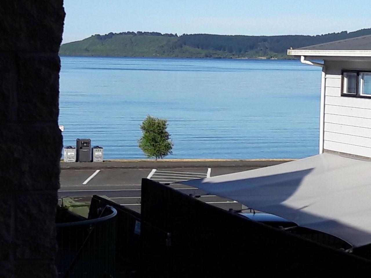 Colonial Lodge Motel Taupo Exterior foto