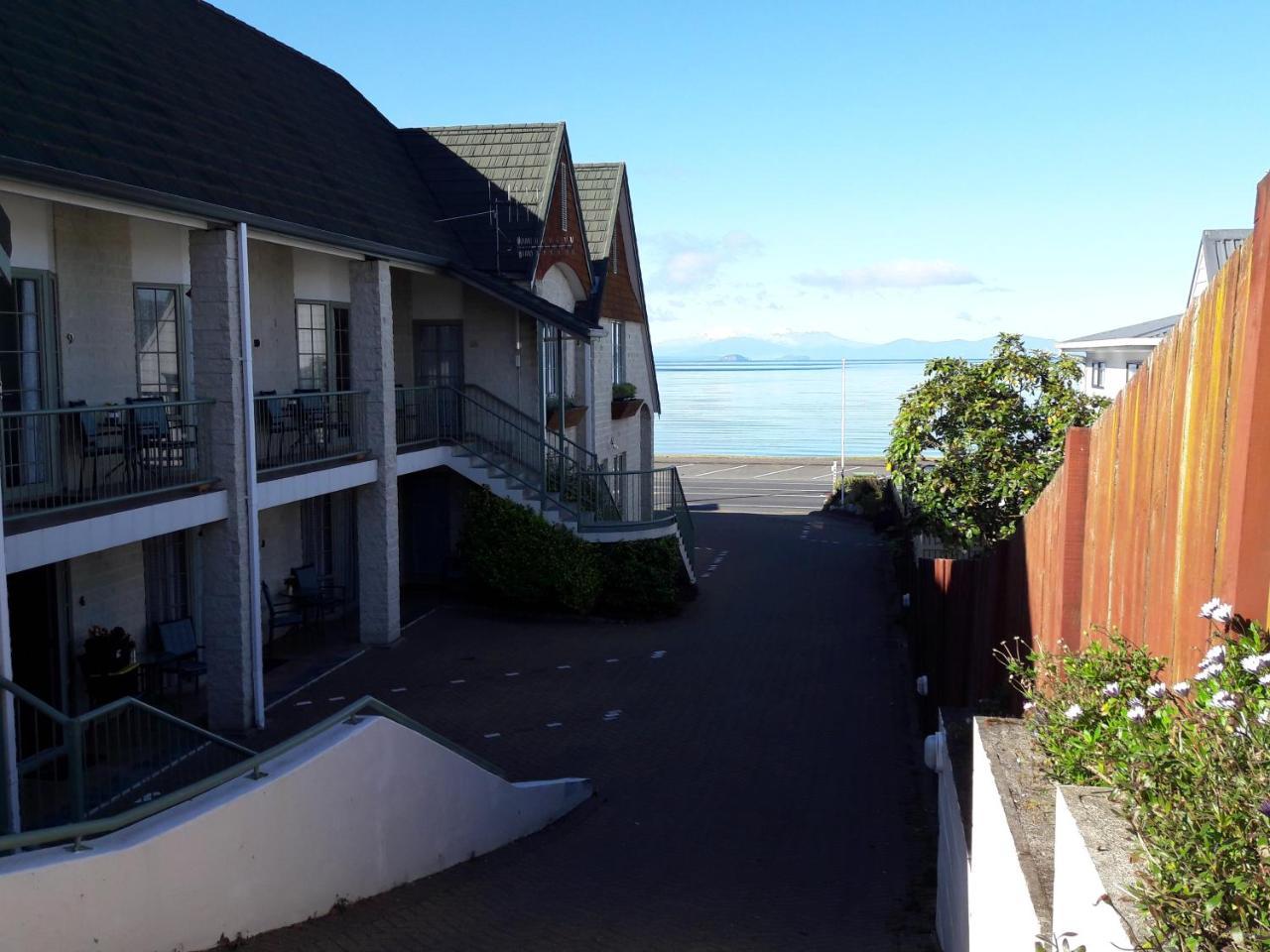 Colonial Lodge Motel Taupo Exterior foto